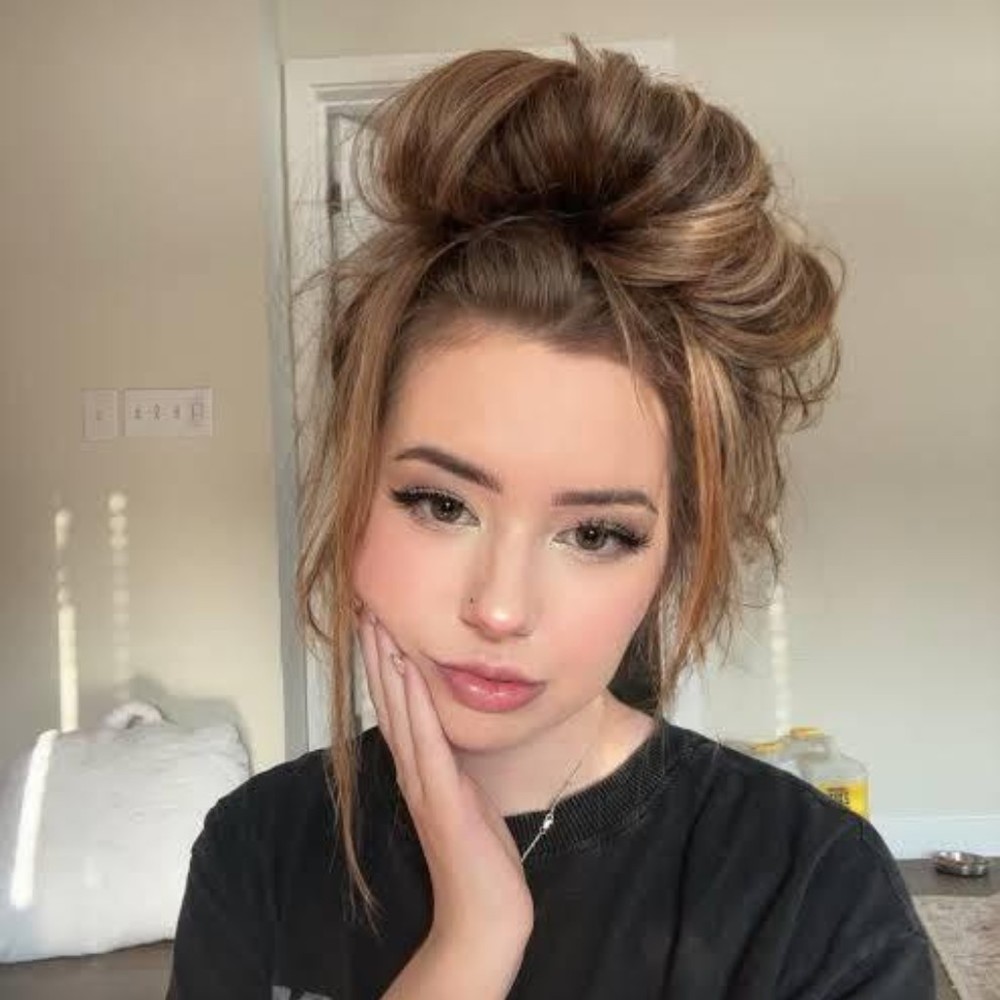 Meet your Posher, Charlotte